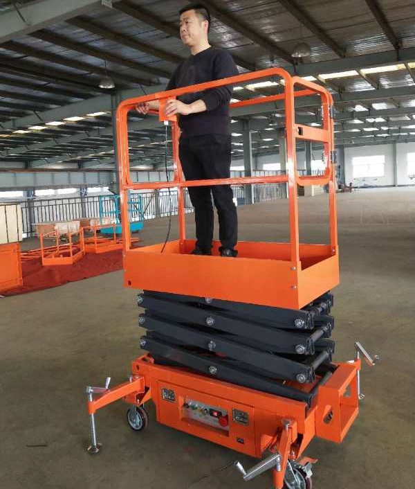 上海客戶訂購(gòu)一臺(tái)小型半自動(dòng)升降平臺(tái) 半自動(dòng)升降平臺(tái)